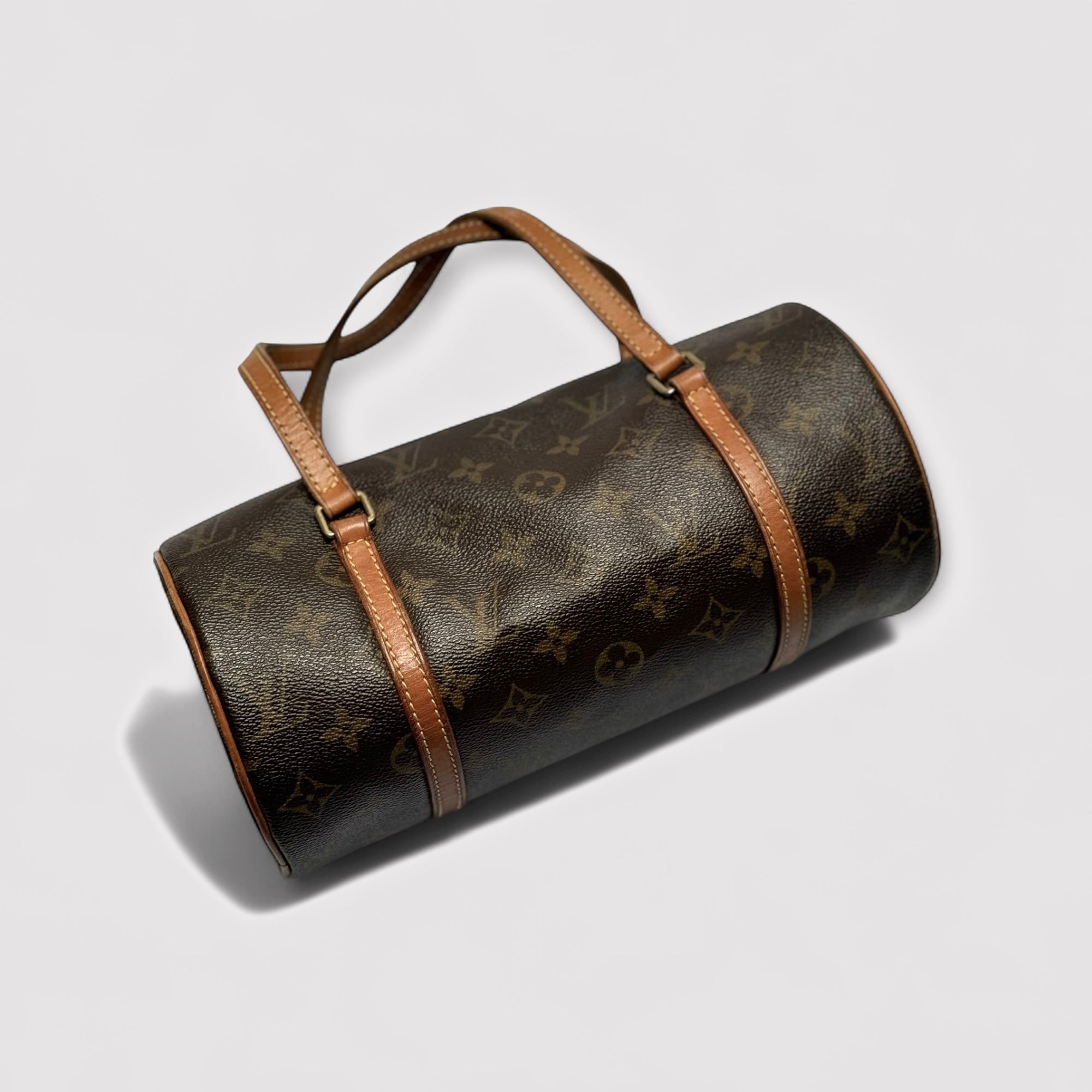 Louis Vuitton Papillon 26