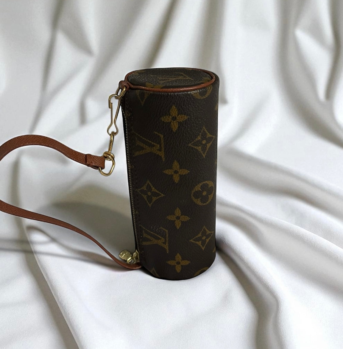 Louis Vuitton – 905 VINTAGE