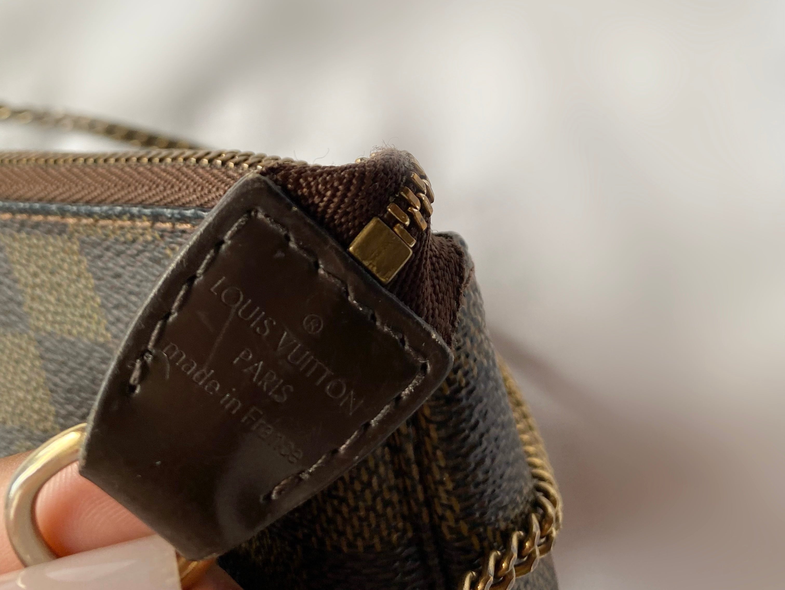 Louis Vuitton Mini Pochette Damier